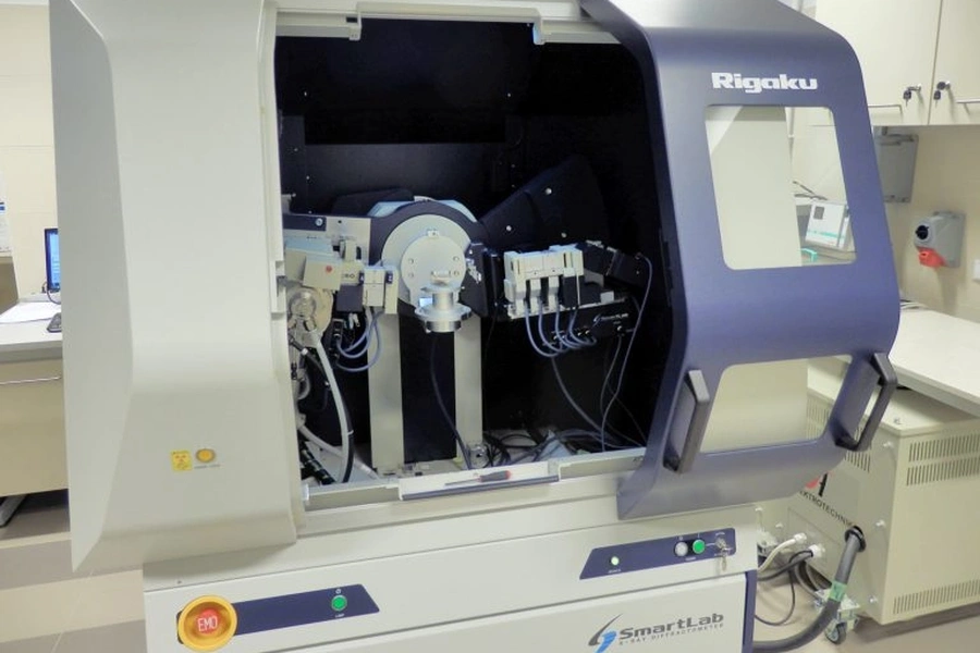 X-ray diffractometer SmartLab Rigaku